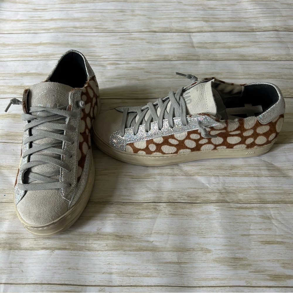 NWOB P448 Women's John Spotted Calf Skin Sparkle Sneakers Size 39 (Women’s 8.5)